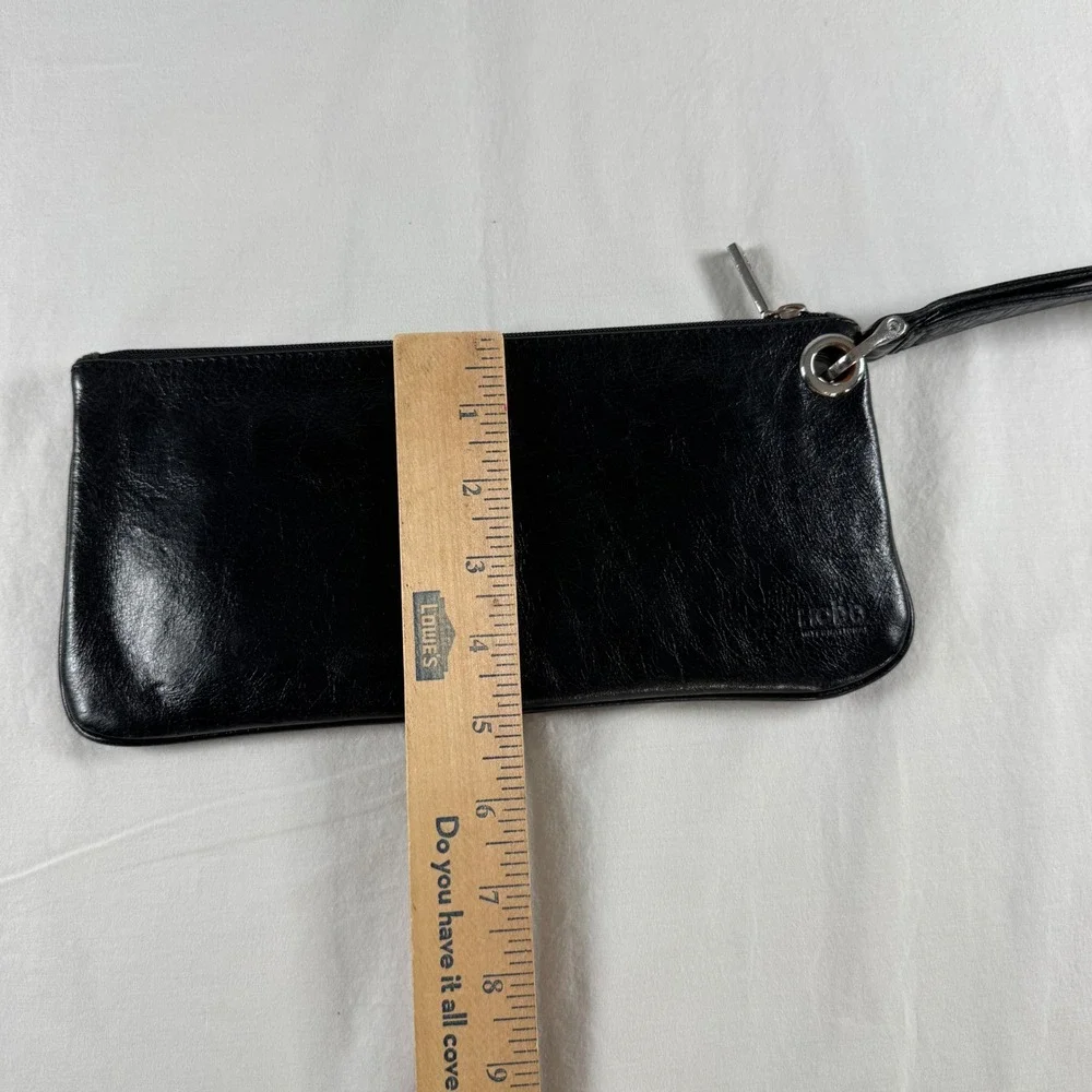 NWOT Hobo International Black Leather Zippered Pouch Wristlet Clutch